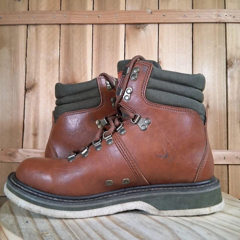 Simms Freestone Wading Boots Mens 9 Brown Leather Felt Sole Fly Fishing Non-Slip